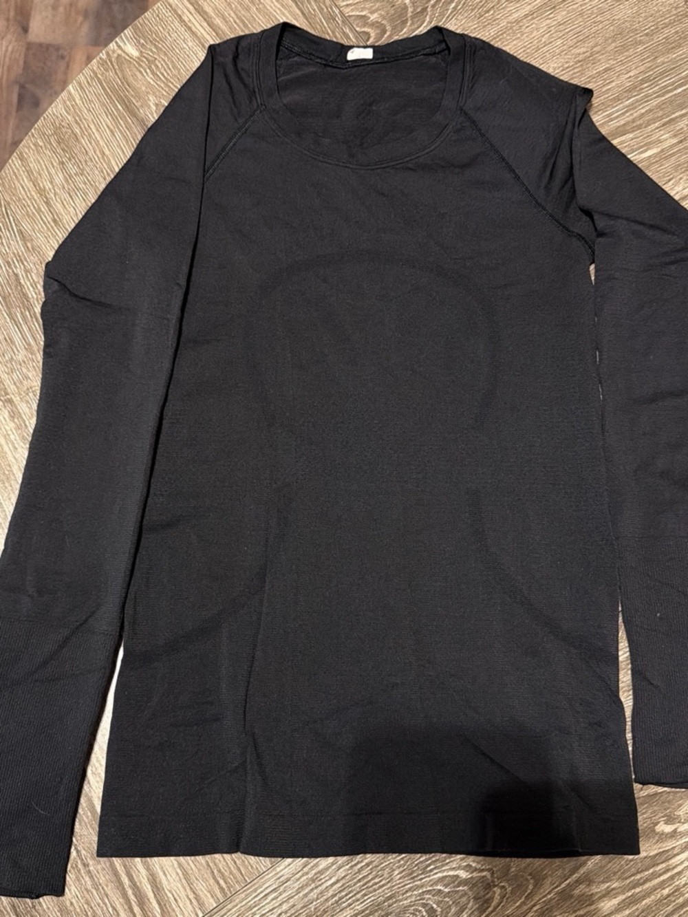 Lululemon Swiftly Tech Long Sleeve Bundle